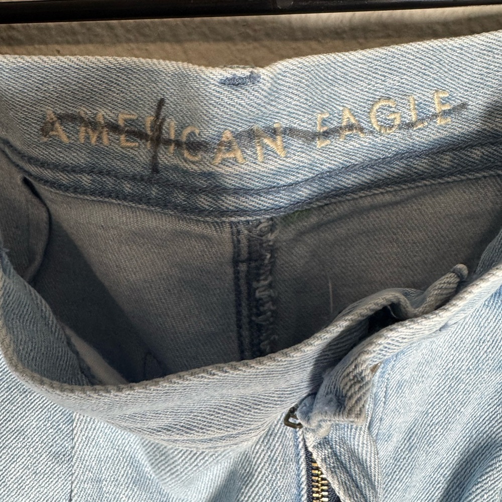 American Eagle Outfitters Light Blue Wide Leg Jeans - Picture 4 of 4
